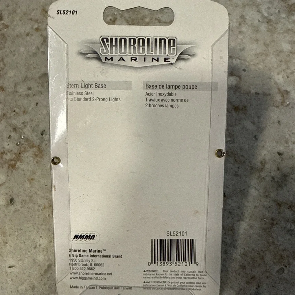 Shoreline Marine‎ SL52101 Stern Light Base Stainless Steel 2-Prong - Round.